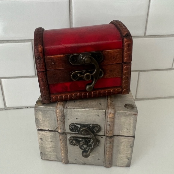 Mini Wooden Jewelry Box - Picture 1 of 12